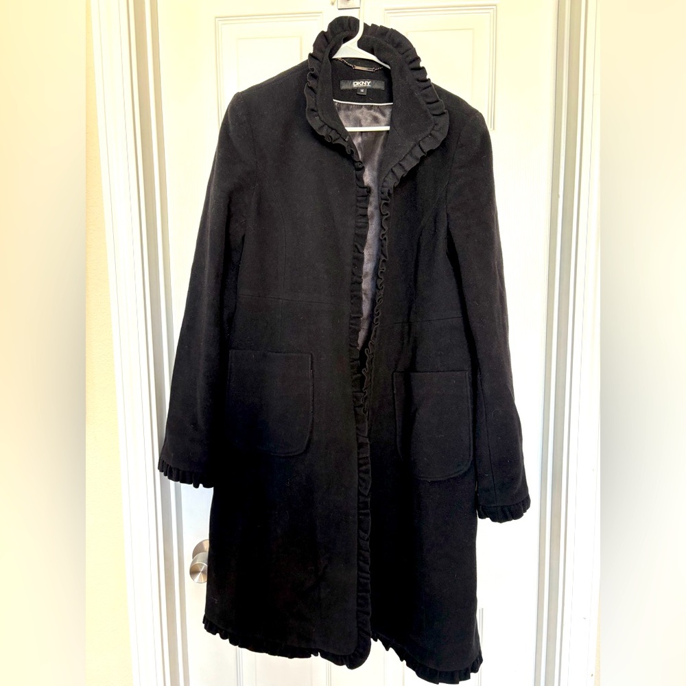 DKNY wool blend coat with scalloped/ ruffled collar, sz 14